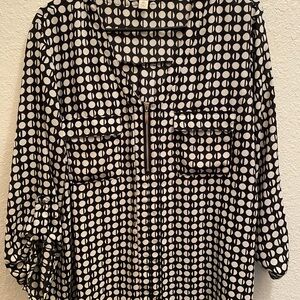 Size XL black and white Cato long sleeve shirt